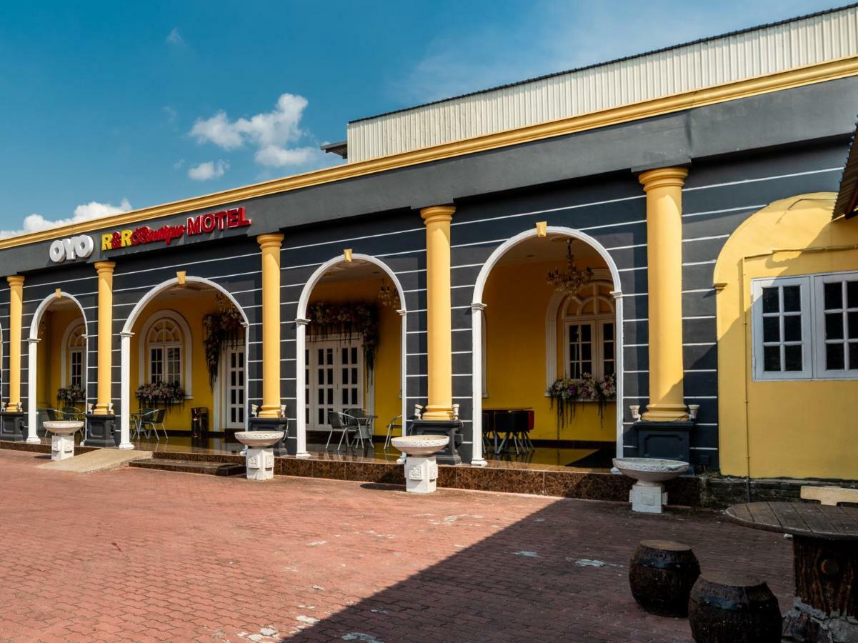 Oyo 1228 R & R Motel Johor Bahru Exteriör bild