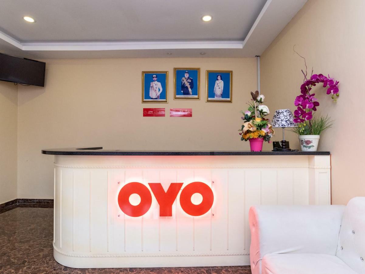 Oyo 1228 R & R Motel Johor Bahru Exteriör bild