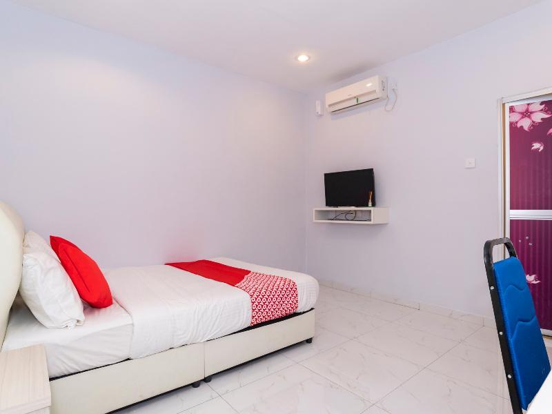 Oyo 1228 R & R Motel Johor Bahru Exteriör bild